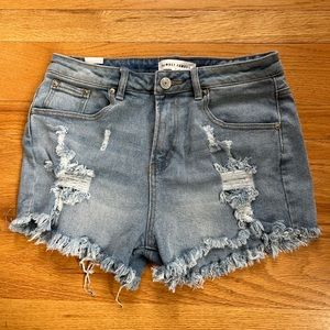 Size 9 trendy womens denim ripped shorts